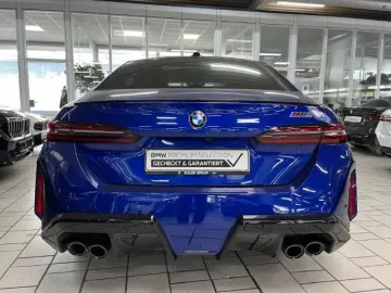 M5 M-Drive Bowers&Wilkins Ventilation 360 IconicGlow