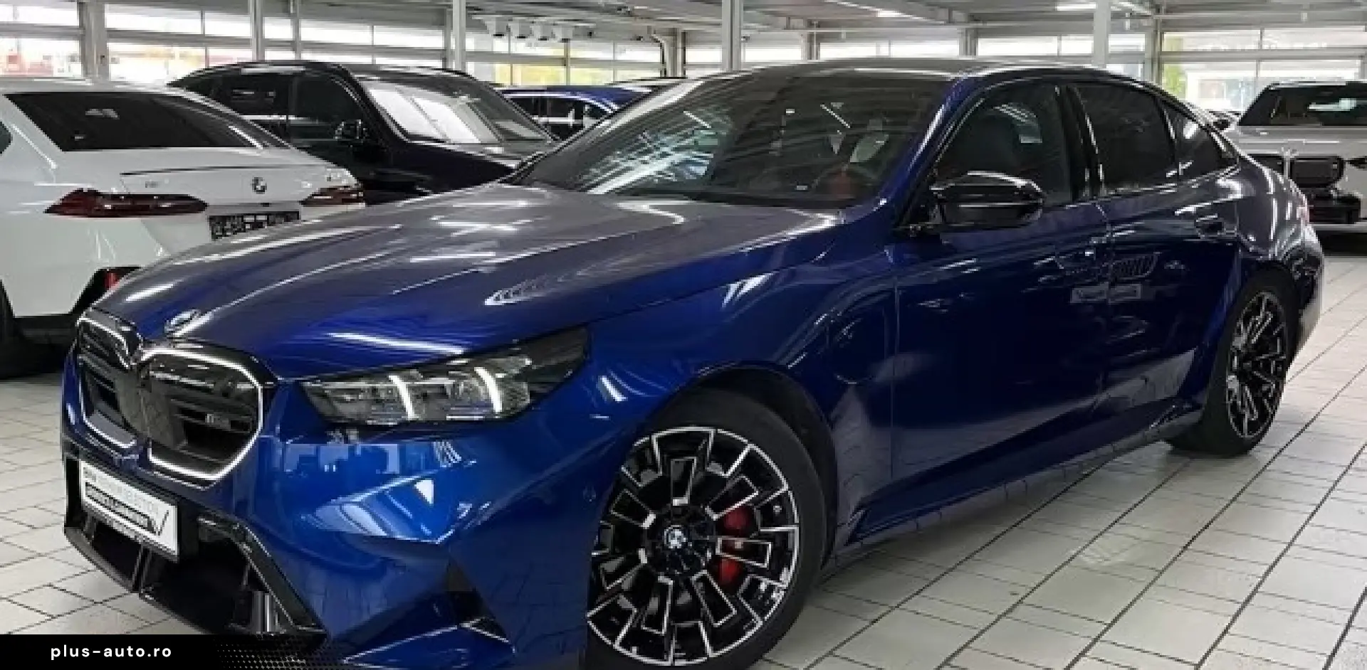 M5 M-Drive Bowers&Wilkins Ventilation 360 IconicGlow