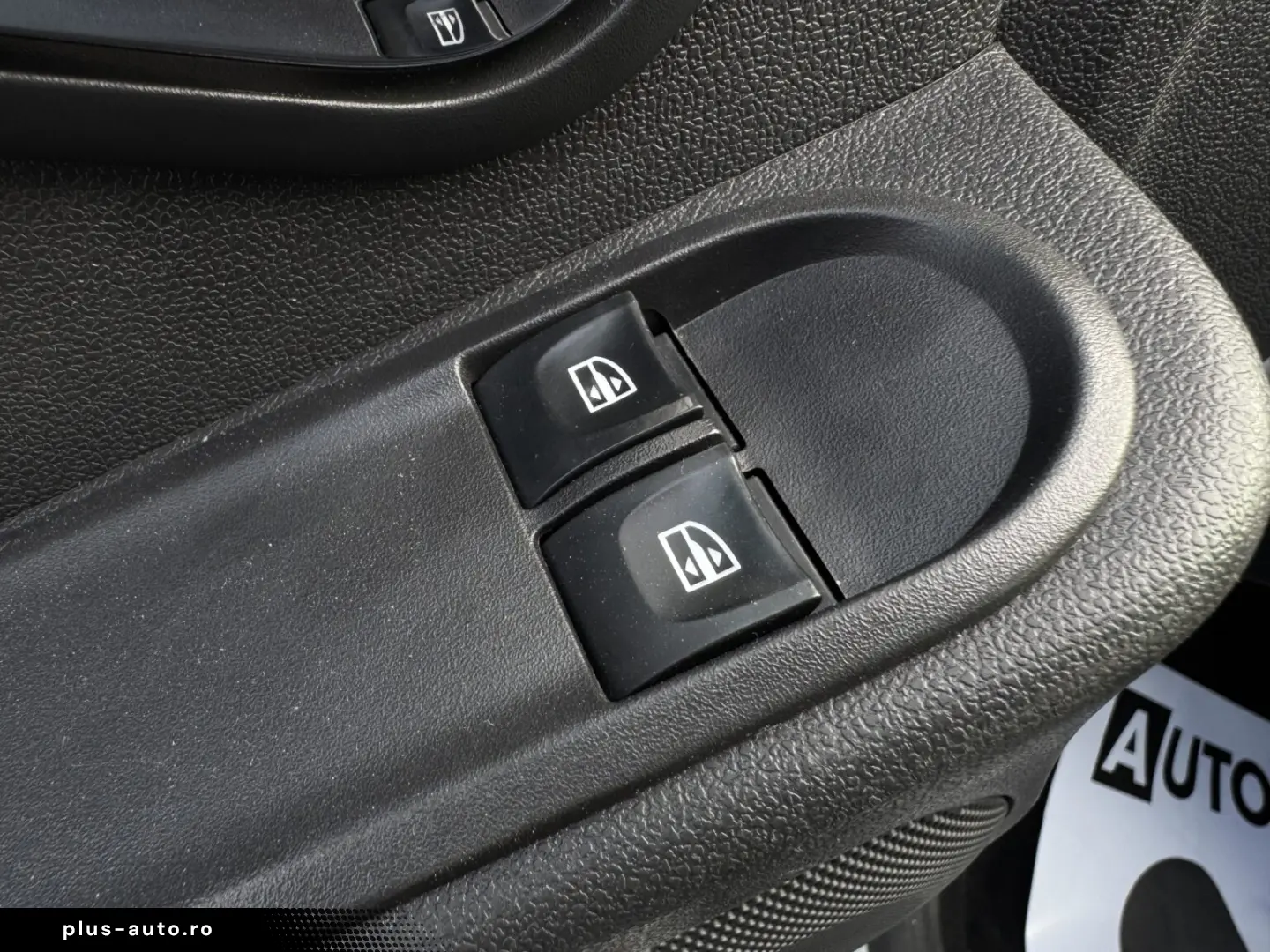 Dacia Duster 2015 4x4 Benzina 1.6 Mpi