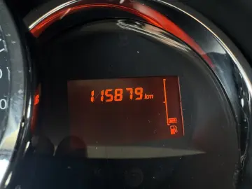 Dacia Duster 2015 4x4 Benzina 1.6 Mpi