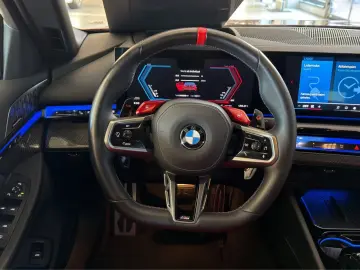 M5 Limo M Drivers Carbon Bowers&Wilkins 360 Ventilation