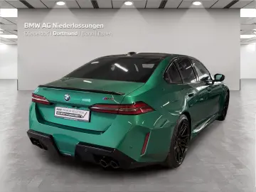 M5 Limousine DAPro Bowers&Wilkins Ventilation 360