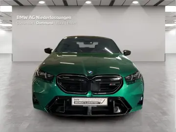 M5 Limousine DAPro Bowers&Wilkins Ventilation 360