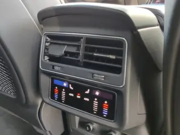 Audi SQ8 4.0 TFSI MATRIX