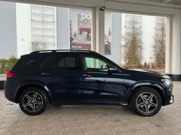 GLE 400 d 4M AMG Line Pano.-Dach Airmatic Kamera