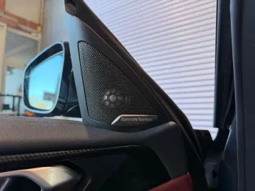 M440i xDrive Coupé HUD H&K FERNSTART LASER