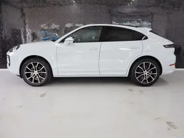 Porsche Cayenne Coupe  CHRONO BOSE PANO