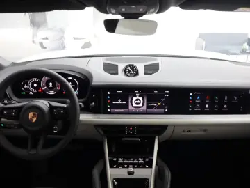 Porsche Cayenne Coupe  CHRONO BOSE PANO