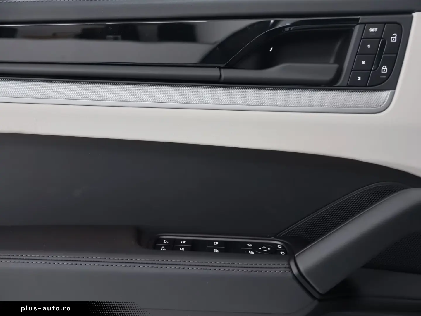 Porsche Cayenne Coupe  CHRONO BOSE PANO