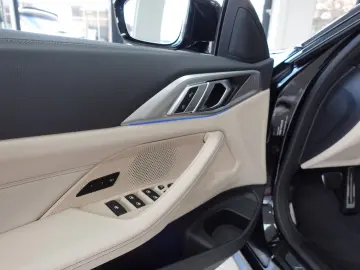 430d Cabrio M Sport   LED   Navi   DrAss.   19%