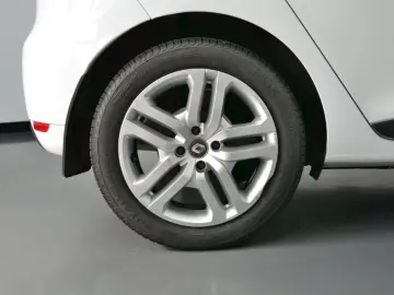 RENAULT CLIO 1.5 dCi 75CP Life Evo