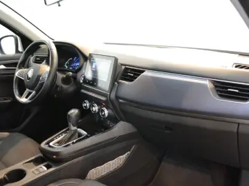 RENAULT ARKANA 1.6 E-Tech 145CP equilibre