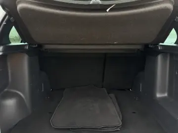 Dacia Duster 1.6 Mpi   GPL 2015