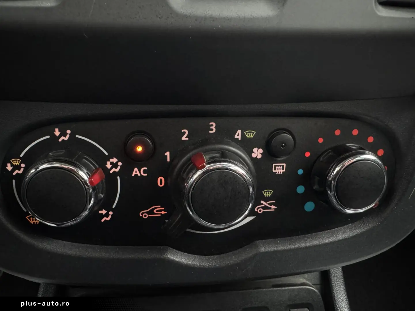 Dacia Duster 1.6 Mpi   GPL 2015