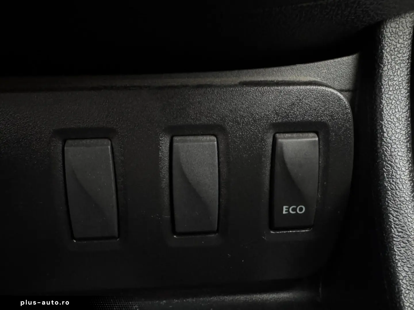 Dacia Duster 1.6 Mpi   GPL 2015