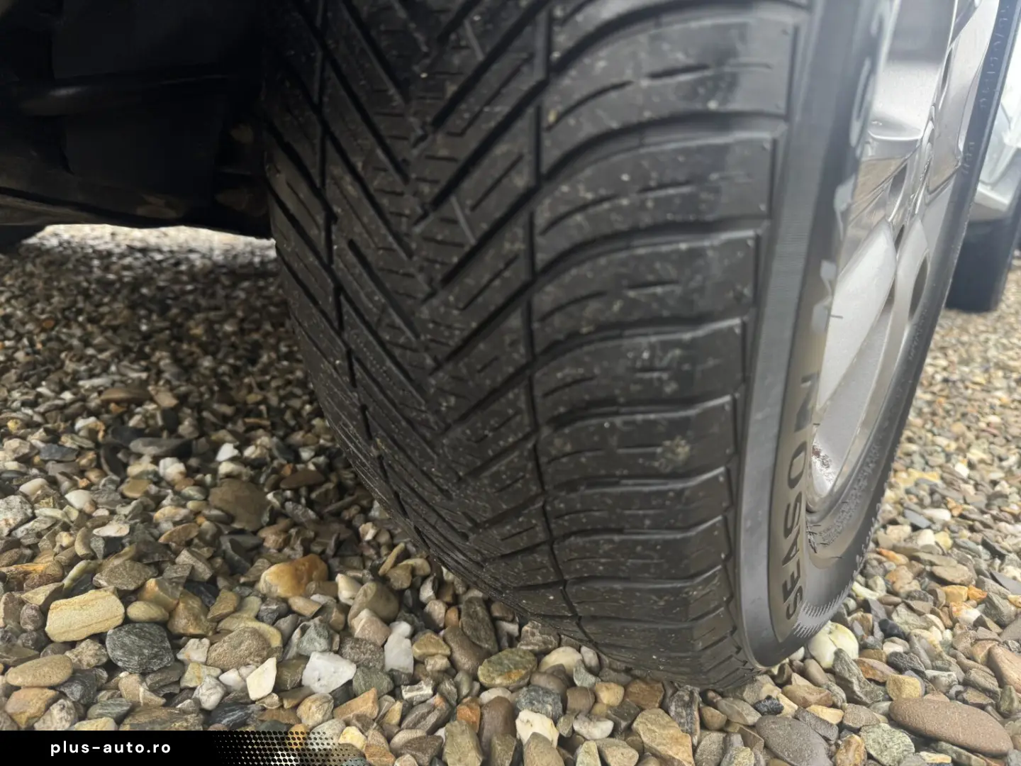 Dacia Duster 1.6 Mpi   GPL 2015