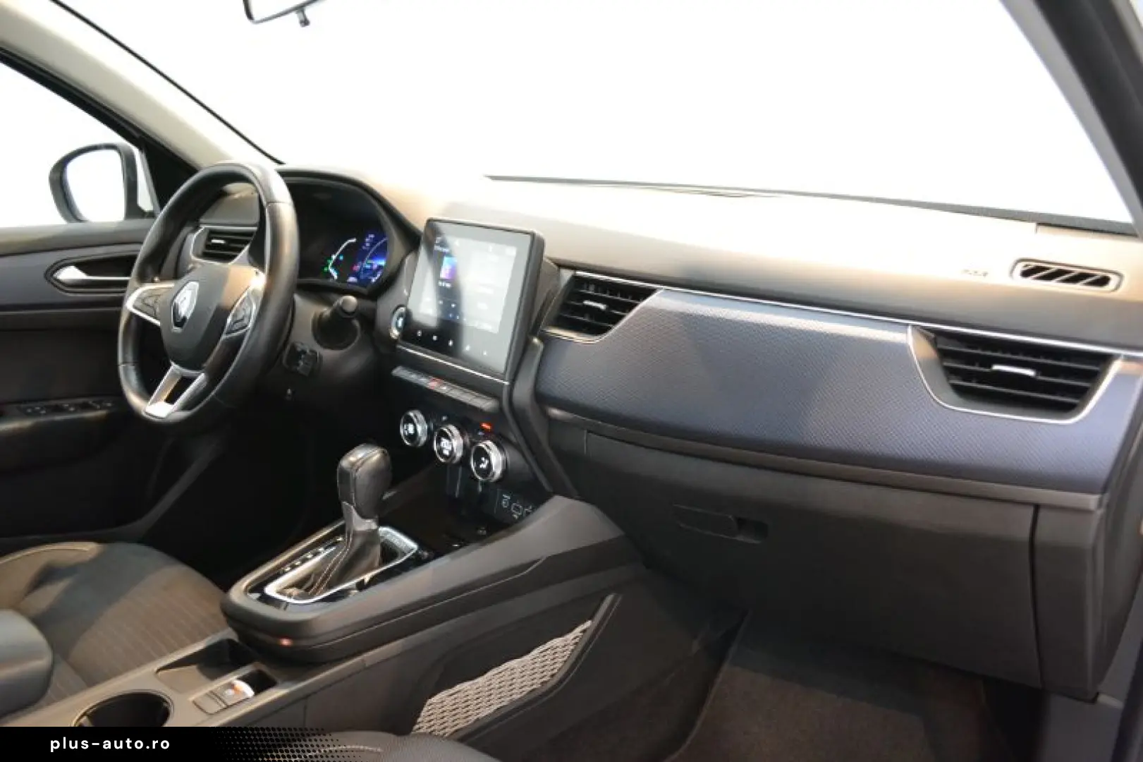 RENAULT ARKANA 1.6 E-Tech 145CP equilibre