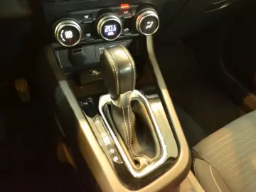 RENAULT ARKANA 1.6 E-Tech 145CP equilibre