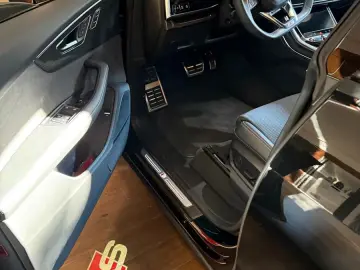 Audi SQ8 4.0 TFSI quattro