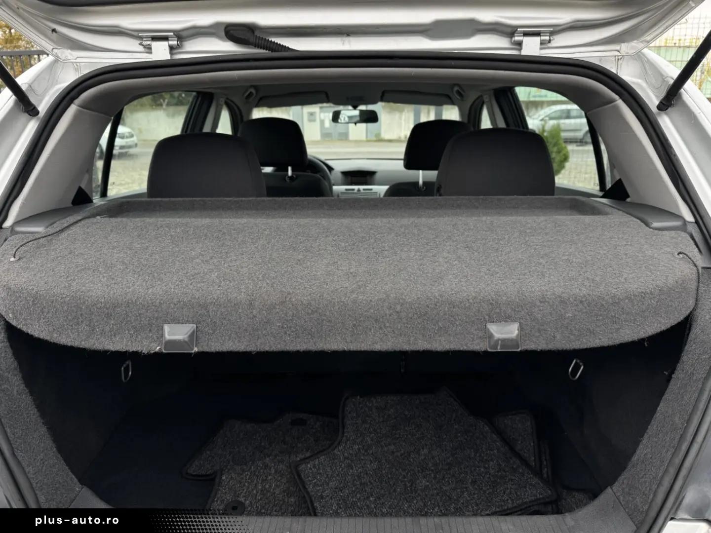 Opel Astra 2010 Benzina 1.4-AUTOMATA