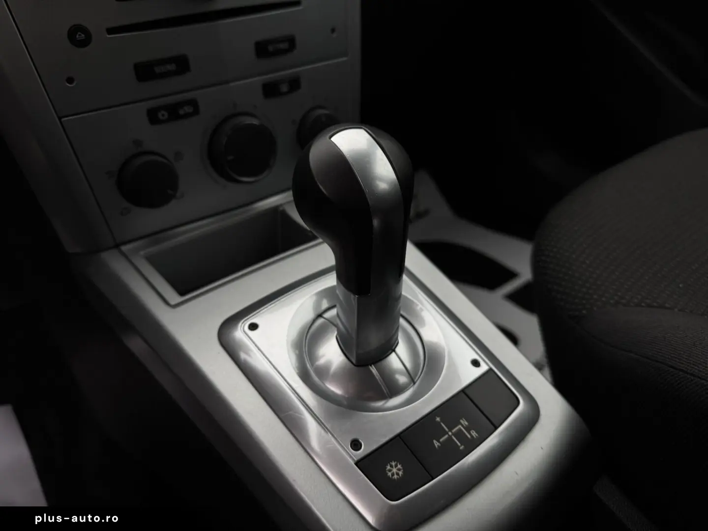 Opel Astra 2010 Benzina 1.4-AUTOMATA