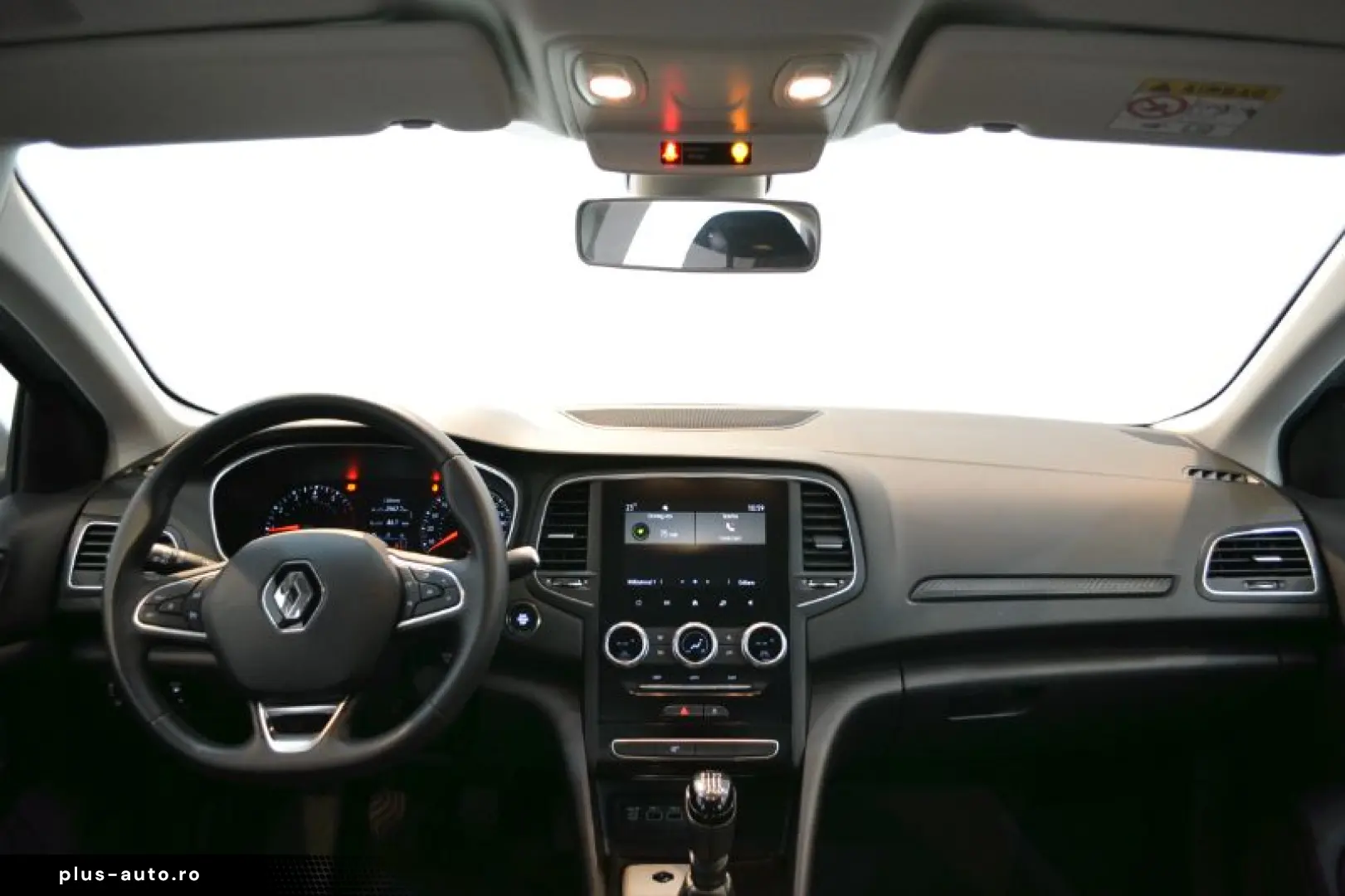 RENAULT MEGANE 1.3 TCe 140CP equilibre