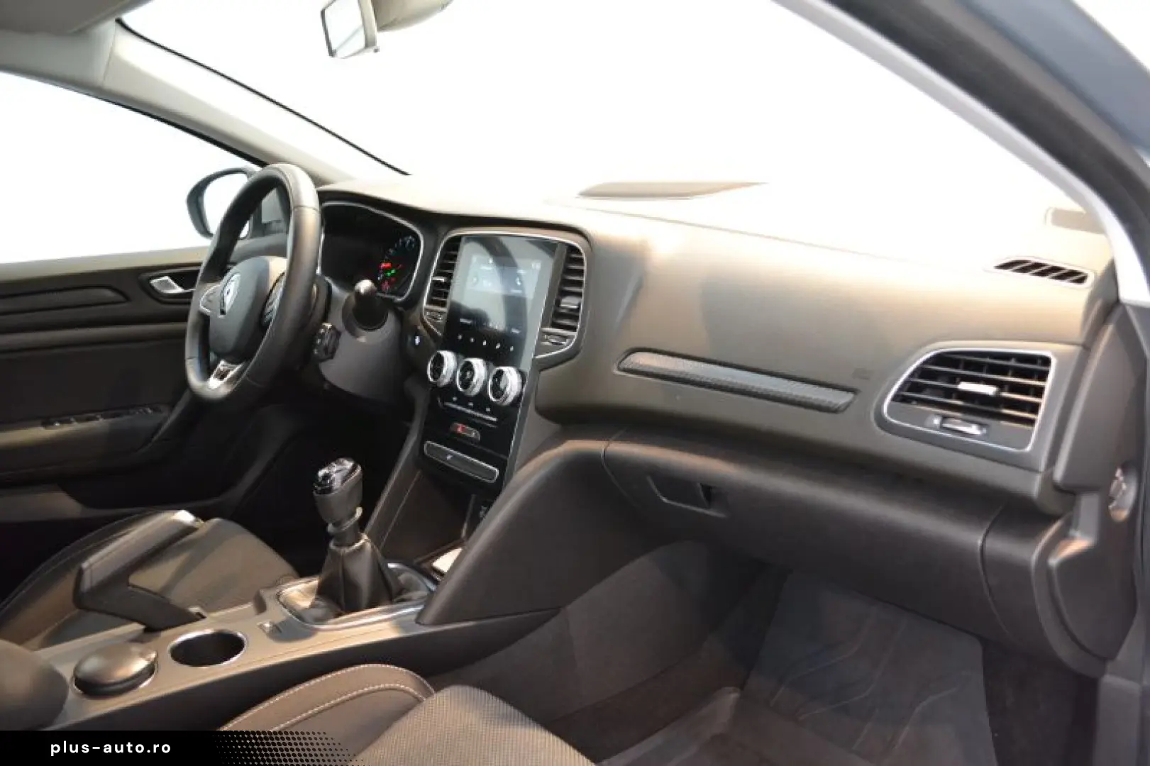 RENAULT MEGANE 1.3 TCe 140CP equilibre