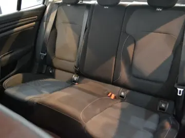 RENAULT MEGANE 1.3 TCe 140CP equilibre