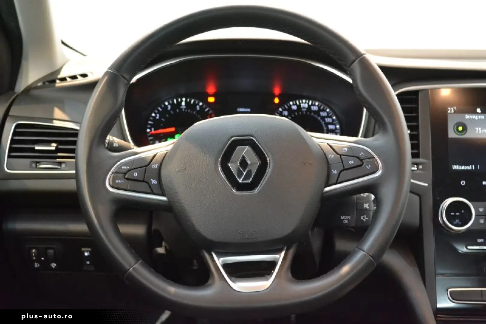 RENAULT MEGANE 1.3 TCe 140CP equilibre