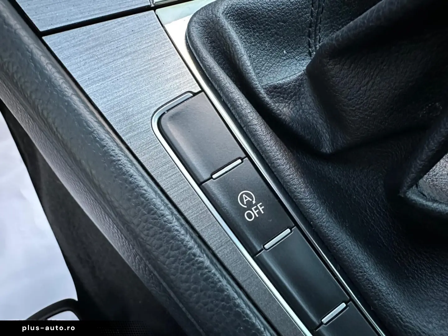 Volkswagen Golf 7 An 2014 Benzină Navi