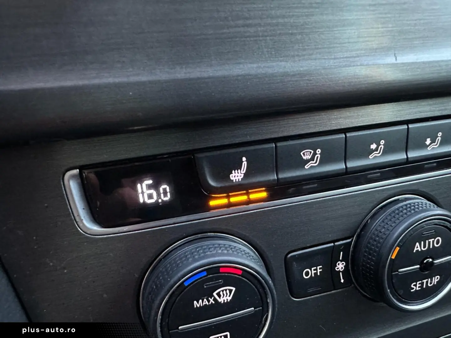 Volkswagen Golf 7 An 2014 Benzină Navi