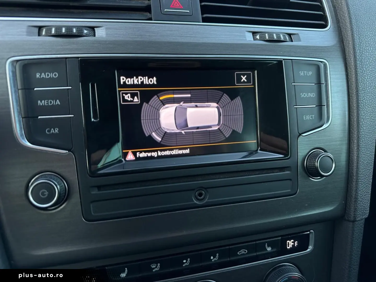 Volkswagen Golf 7 An 2014 Benzină Navi