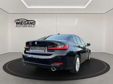 320d xDrive Aut. M-PAKET LED SHZ KLIMA PDC