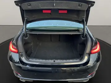 320d xDrive Aut. M-PAKET LED SHZ KLIMA PDC