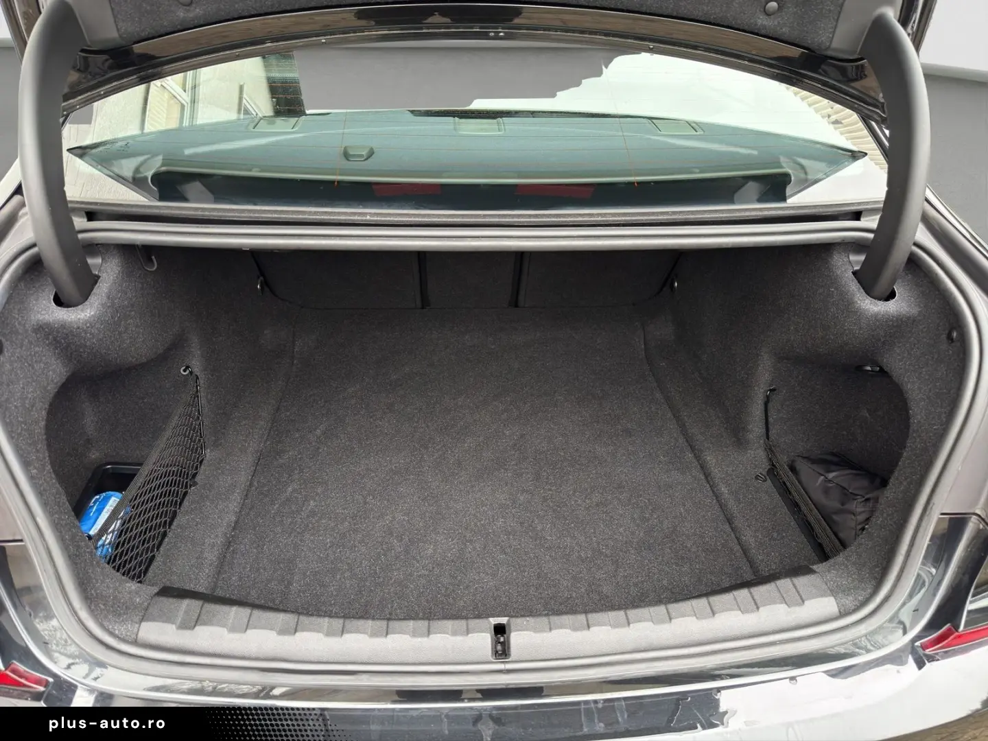 320i xDrive M Sport  LED  PDC  Navi  Lenkrd-Hz.