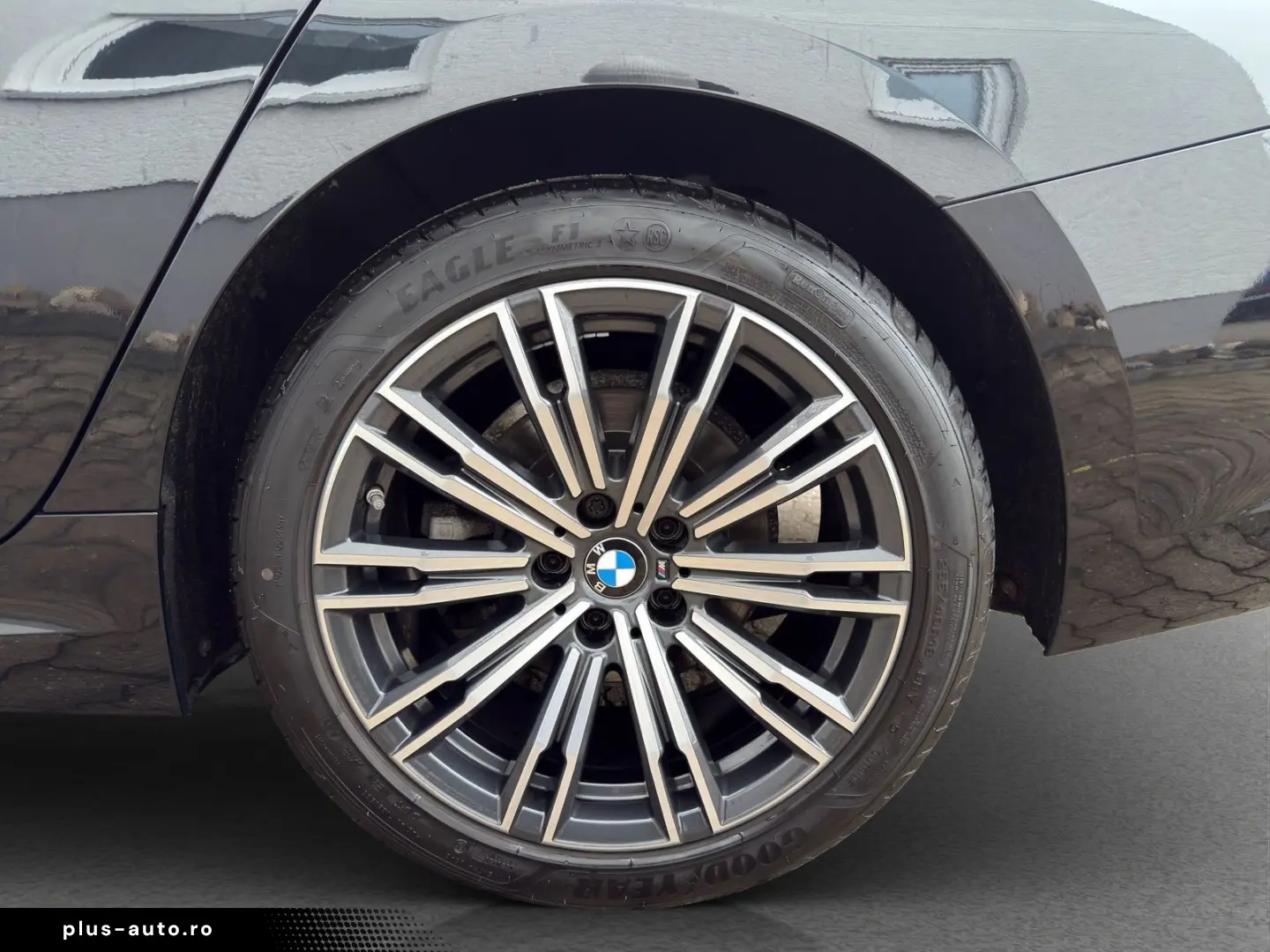 320i xDrive M Sport  LED  PDC  Navi  Lenkrd-Hz.