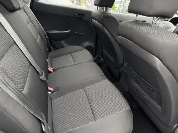 Hyundai i30 2011 Benzina 1.4 Mpi-EURO 5