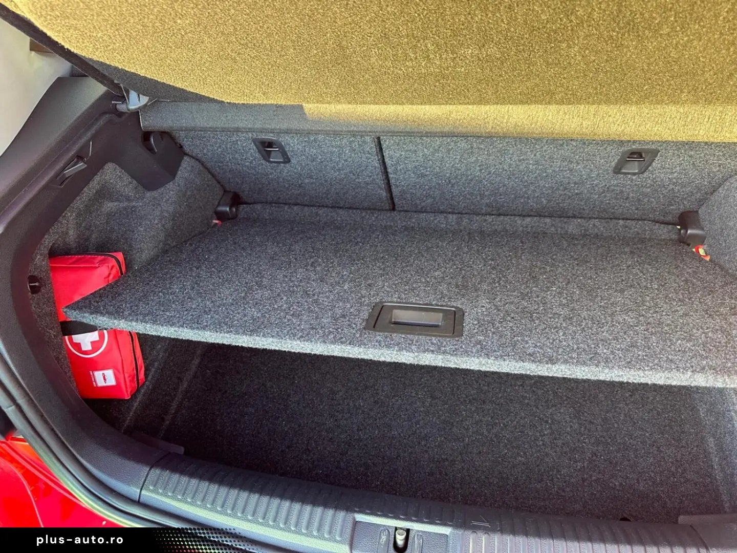 Volkswagen Polo 2012 Benzină 1.4 Mpi E5