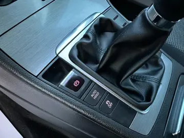 Volkswagen Passat 2012 Benzină 1.4