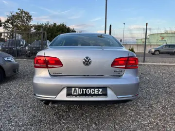 Volkswagen Passat 2012 Benzină 1.4