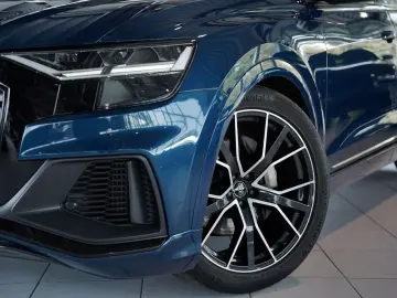 Q8 55 TFSI q. 3 x S Line  S-Sitze  22 Pano MwSt