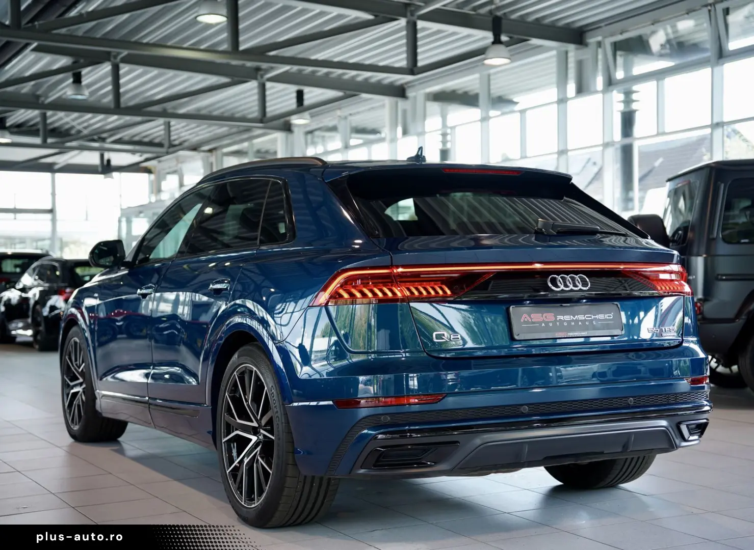 Q8 55 TFSI q. 3 x S Line  S-Sitze  22 Pano MwSt