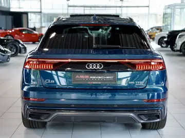 Q8 55 TFSI q. 3 x S Line  S-Sitze  22 Pano MwSt