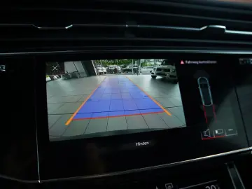 Q8 55 TFSI q. 3 x S Line  S-Sitze  22 Pano MwSt