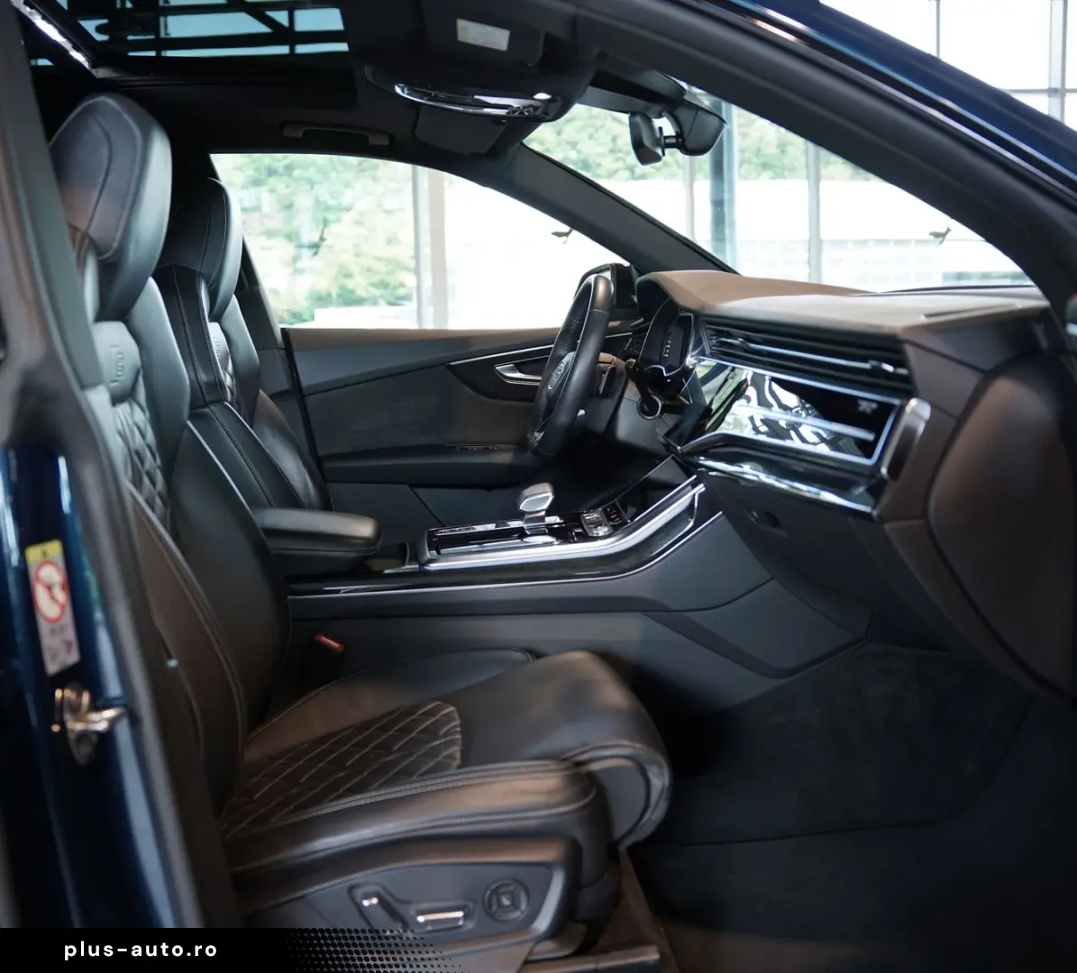 Q8 55 TFSI q. 3 x S Line  S-Sitze  22 Pano MwSt