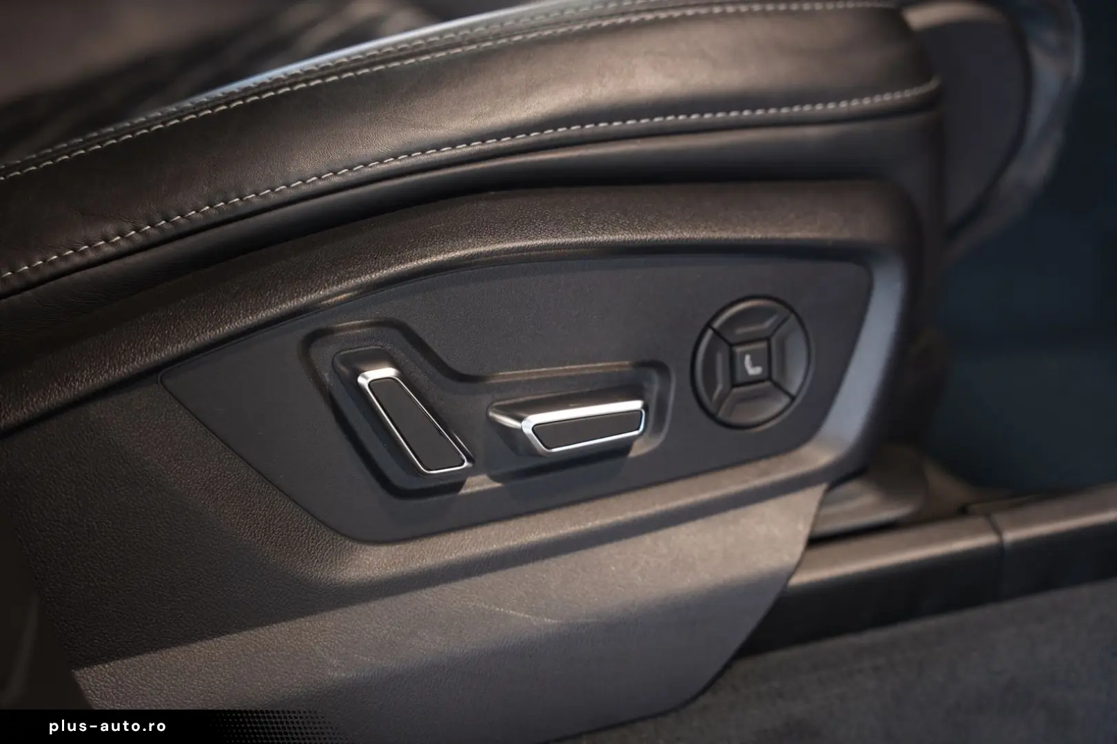 Q8 55 TFSI q. 3 x S Line  S-Sitze  22 Pano MwSt