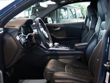 Q8 55 TFSI q. 3 x S Line  S-Sitze  22 Pano MwSt