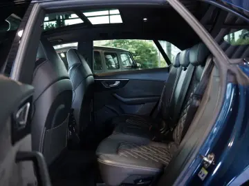 Q8 55 TFSI q. 3 x S Line  S-Sitze  22 Pano MwSt