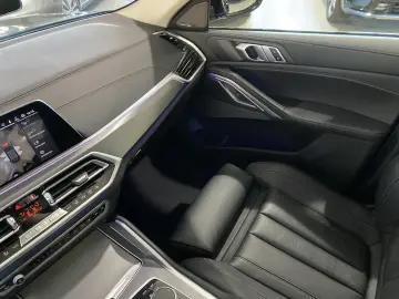X6 xDrive40i Pano 20´ ACC HUD 360 H&K 1.Hd