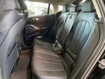 X6 xDrive40i Pano 20´ ACC HUD 360 H&K 1.Hd